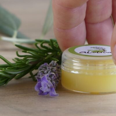 Bálsamo labial de lavanda con aceite de oliva virgen extra (15 ml)