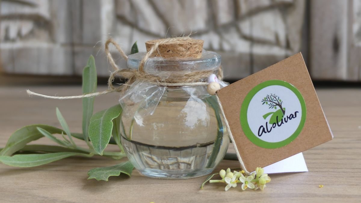Perfume artesanal inspirado en la flor del olivo (50 ml) - Imagen 2